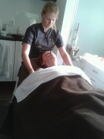 De eerste stage dagen als schoonheidsspecialiste van Lia